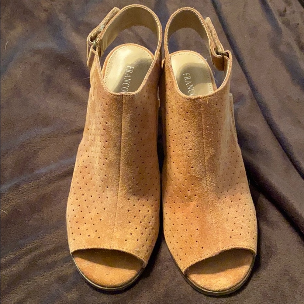 Open toed booties